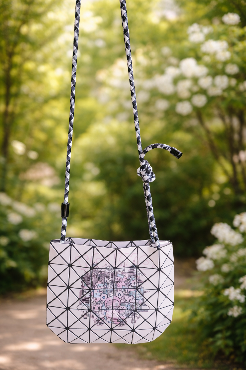 Women’s Geometric Print  Rope Strap Hand Bags Light weight Stylish Mini Shoulder Bag